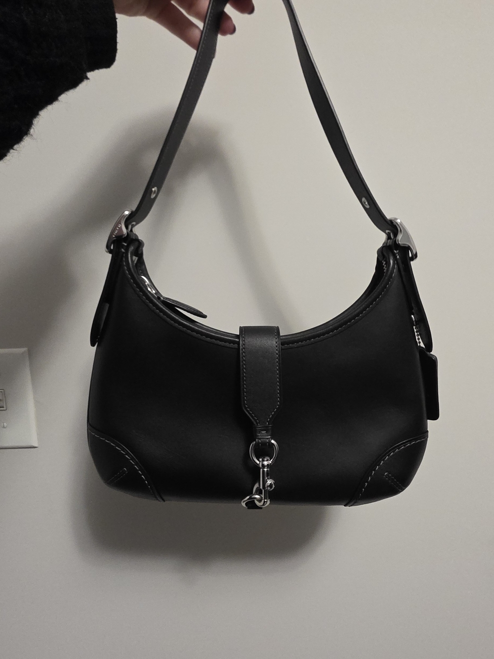Coach Hamptons Hobo Black